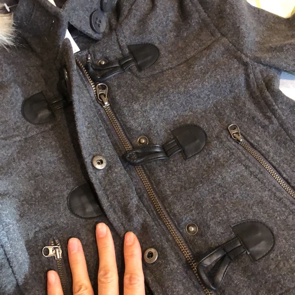 GAP Kids Toddler Wool Toggle Coat Hooded Gray Girls Size 4-5 - Picture 8 of 14